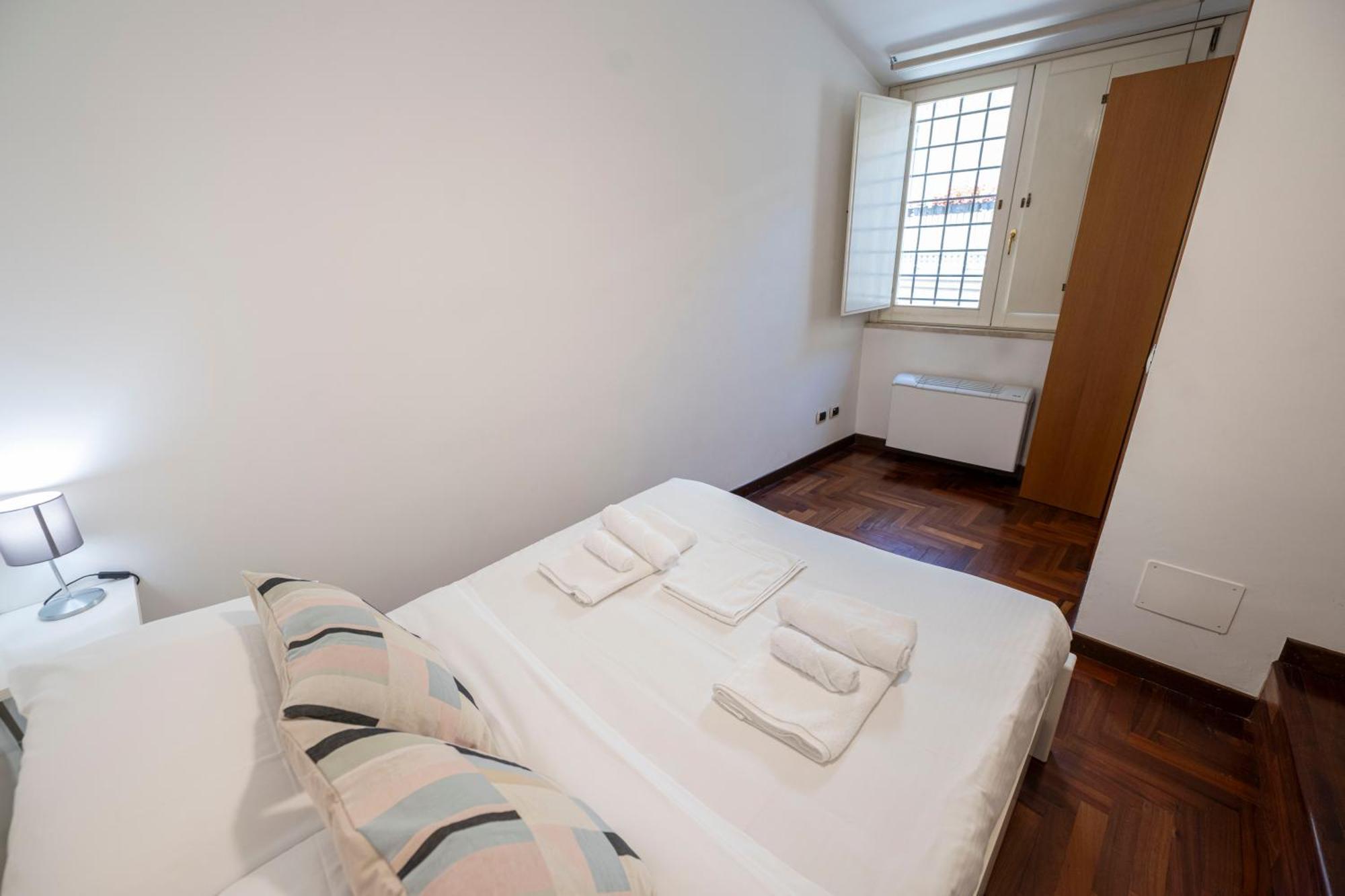 Apartament Ibernesi 23 - Fori Imperiali Rzym Zewnętrze zdjęcie